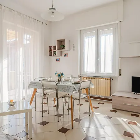 Guesthost - Sweet - Cozy In * La Spezia