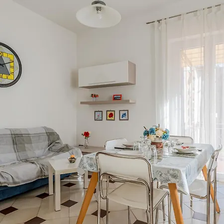 Appartement Guesthost - Sweet - Cozy In *