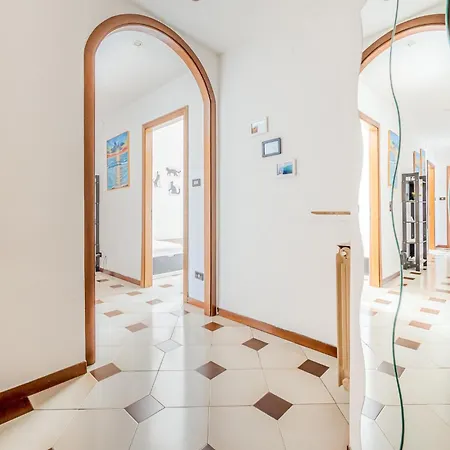 Guesthost - Sweet - Cozy In * La Spezia