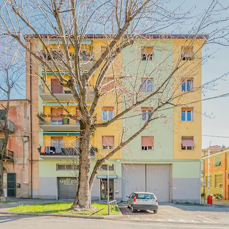 Appartement Guesthost - Sweet - Cozy In La Spezia