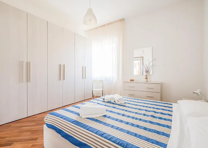 Apartament Guesthost - Sweet - Cozy In La Spezia